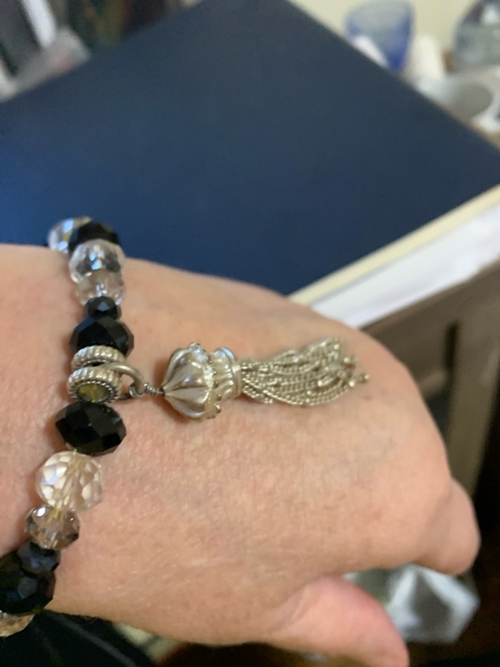 Silver Tassel Bead Bracelet - Black and Clear
